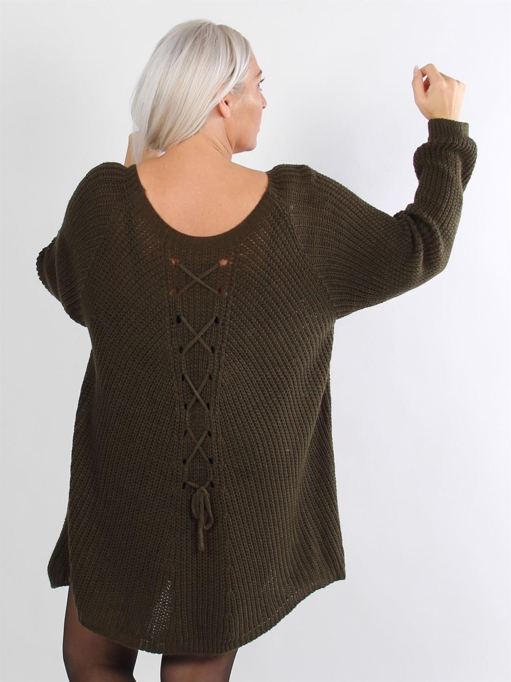 Silje - Armygrøn striktrøje med snørre i ryggen